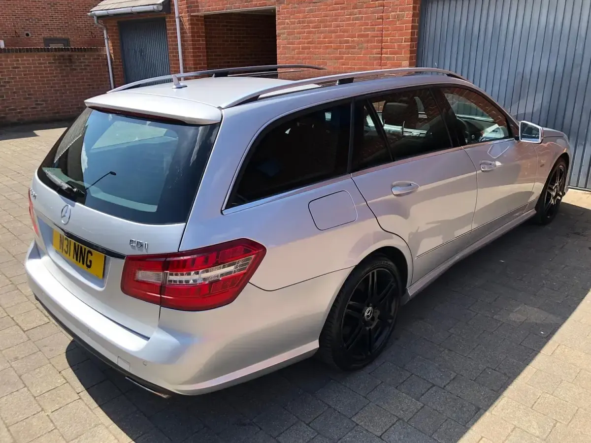 Begagnad Mercedes E350 2010 Silver Kombi