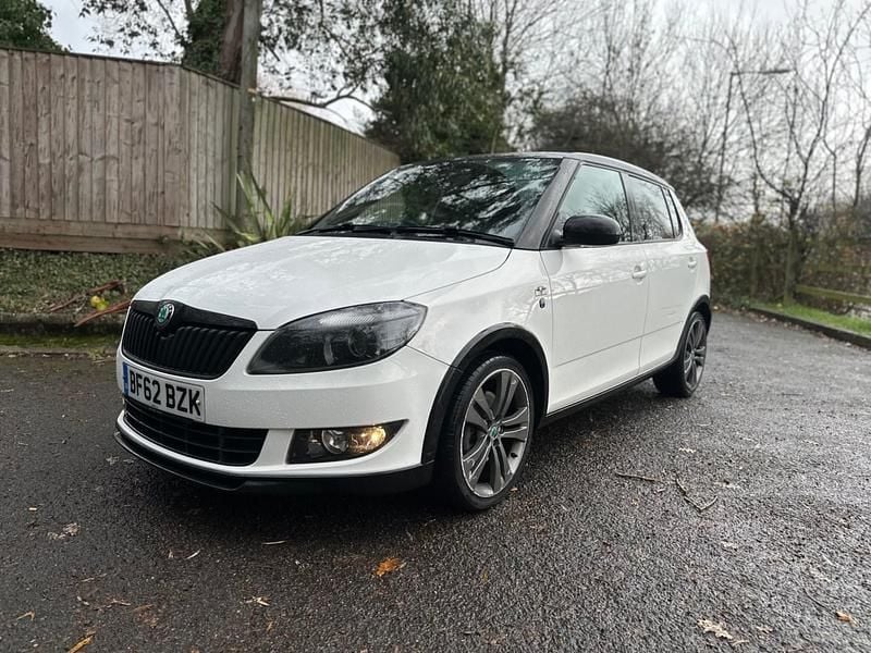 White Used 2012 Skoda Fabia Monte Carlo Hatchback | £2,750 (Fair price) - Image 1/4