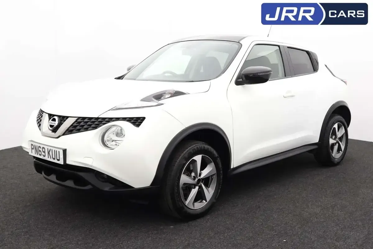 Used Nissan Juke Acenta 112 HP (82 kW) 2019 White SUV