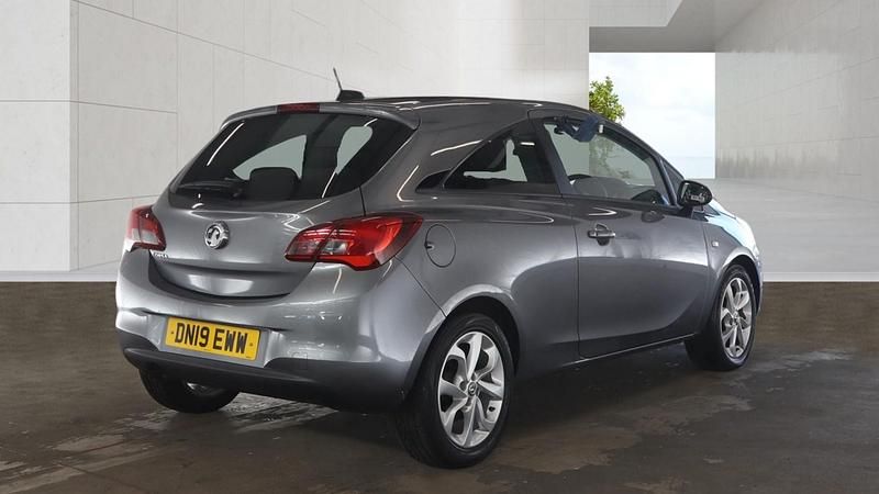 Second-hand Vauxhall Corsa Sport 75 CP (55 kW) 2019 Gri Hatchback