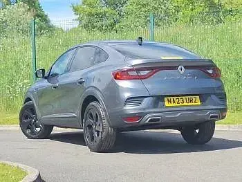 Używany Renault Arkana R.S. 138 KM (101 kW) 2023 Szary SUV