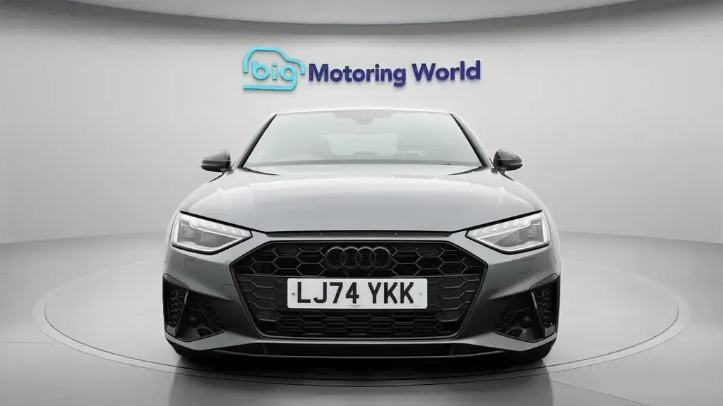 Used Audi A4 Black Edition 150 HP (110 kW) 2024 Grey Sedan