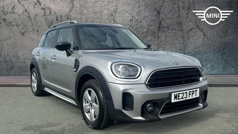 Silver Used 2023 Mini Cooper Countryman Classic SUV | £22,499 (Good price) - Image 1/4