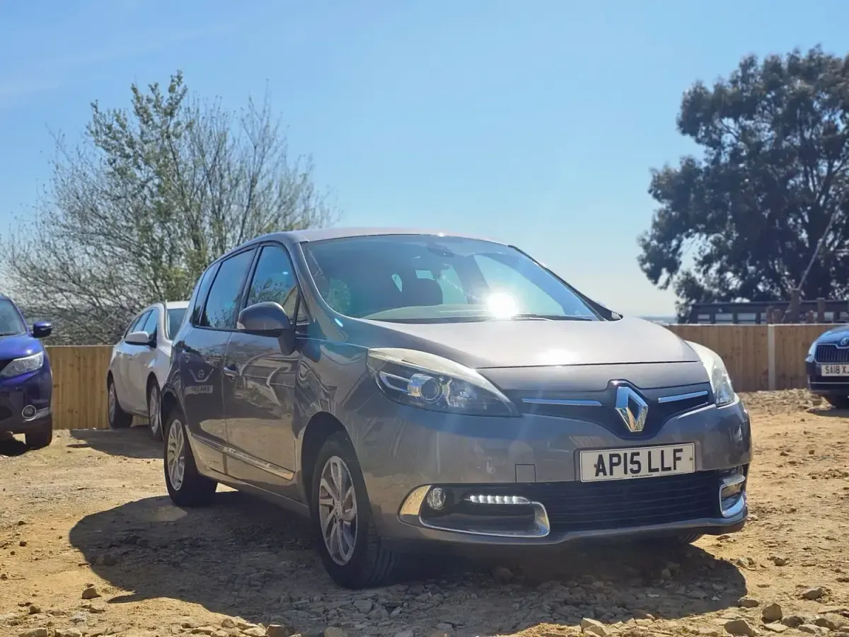 Begagnad Renault Scénic III Dynamique 2015 Grå Minibuss