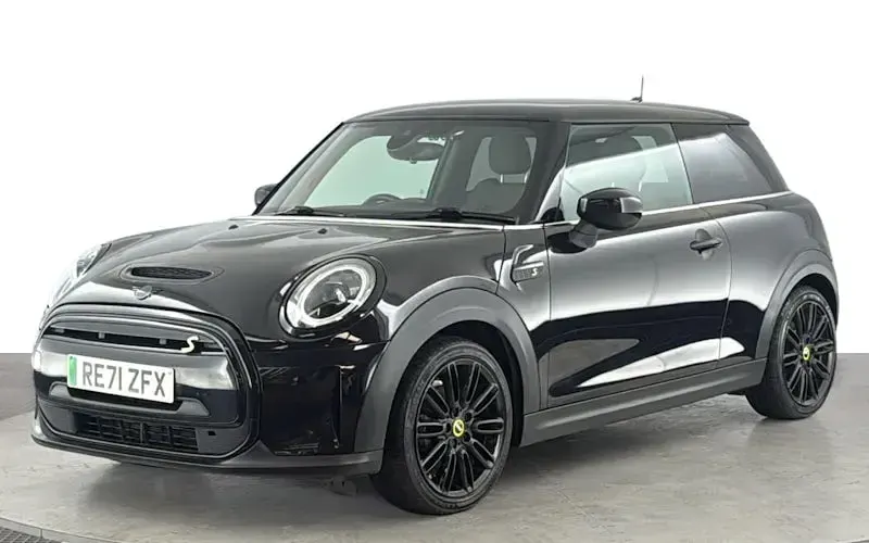 Used Mini Cooper S Level 2 135 kW (184 HP) 2023 Hatchback