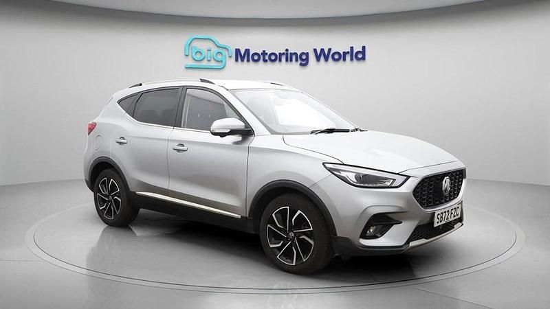 Usado MG ZS 2023 Prateado SUV