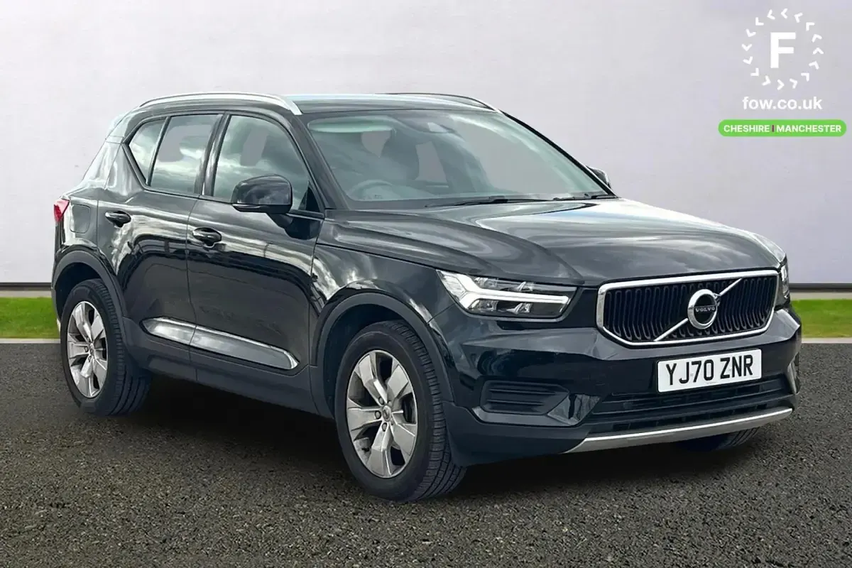 Used Volvo XC40 Momentum 163 HP (119 kW) 2021 SUV