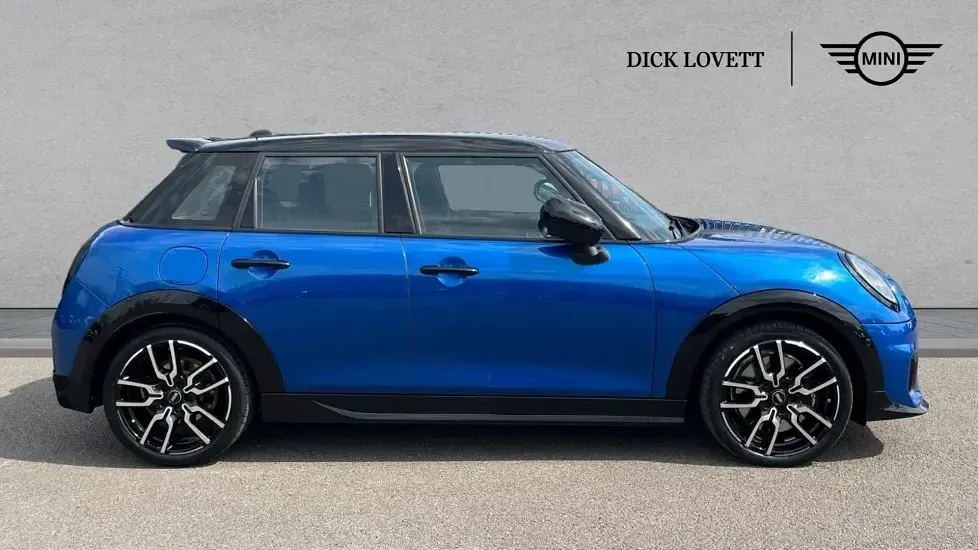 Used Mini Cooper S Hatch 201 HP (147 kW) 2024 Blue Hatchback
