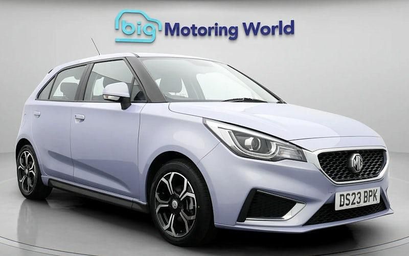 Used MG MG3 Exclusive 106 HP (77 kW) 2023 Silver Hatchback