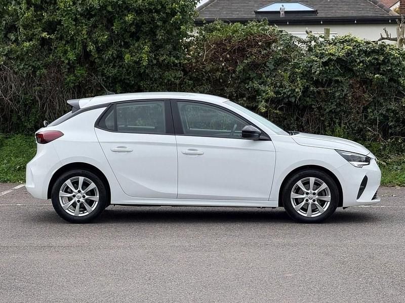Used Vauxhall Corsa Edition 102 HP (75 kW) 2022 White Hatchback