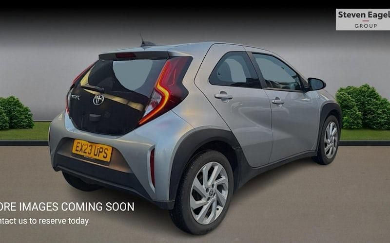 Used Toyota Aygo X PURE 72 HP (52 kW) 2025 SUV
