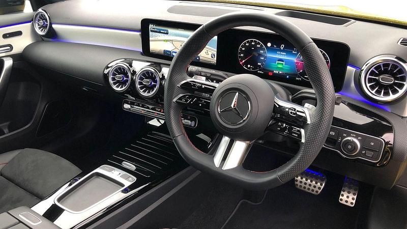 Used Mercedes A200 Exclusive 163 HP (119 kW) 2023 Yellow Hatchback