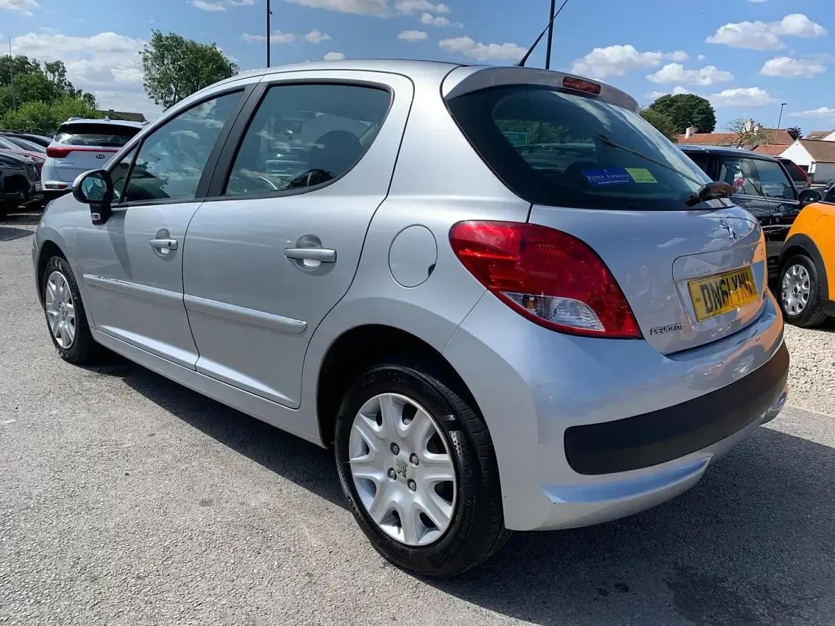Used Peugeot 207 Active 2012 Silver Hatchback