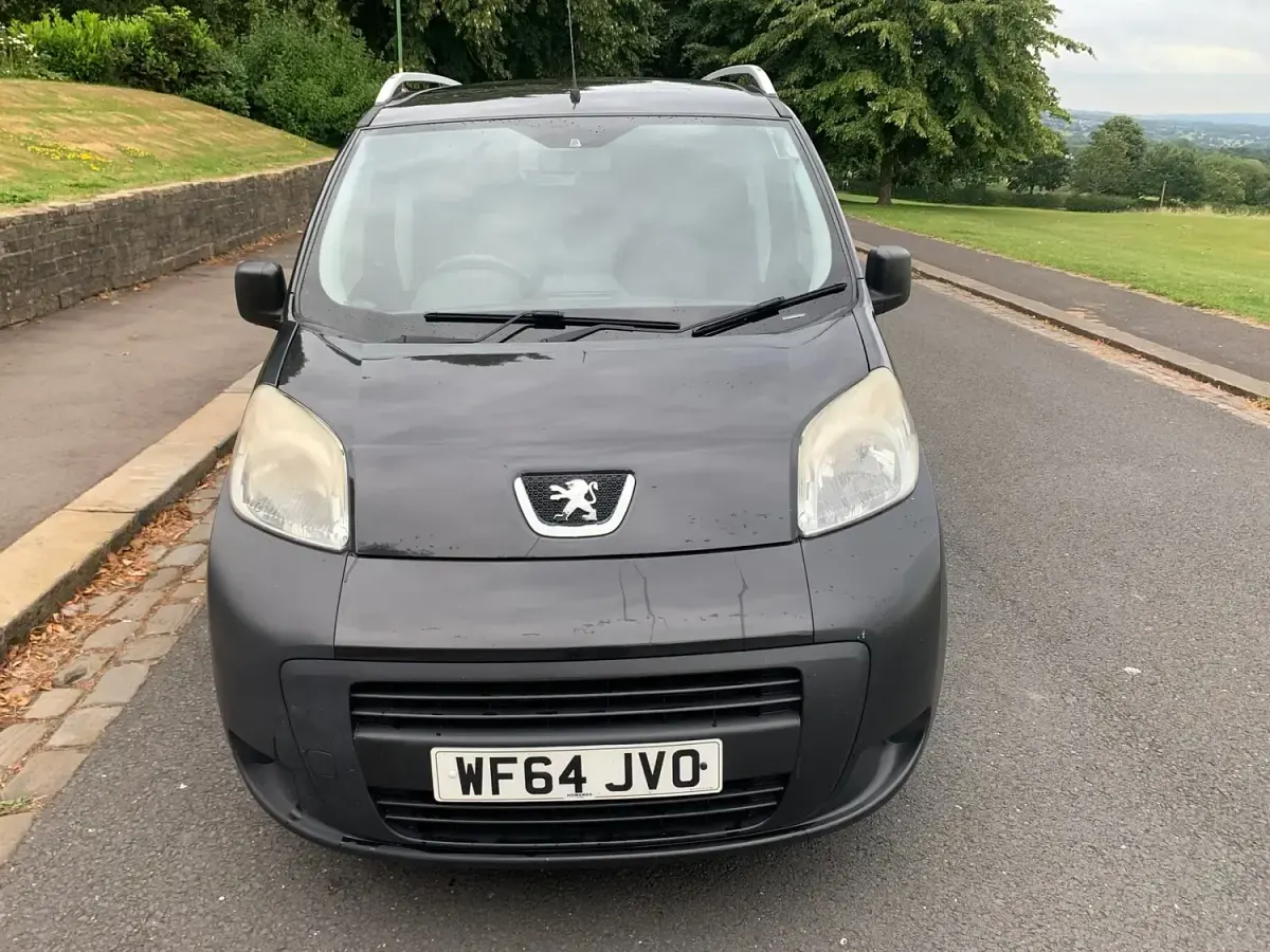 Used Peugeot TePee S 2014 Grey MPV