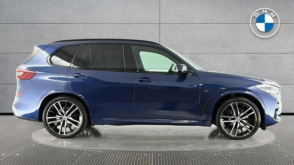 Usado BMW X5 M Sport 282 HP (207 kW) 2022 Azul SUV