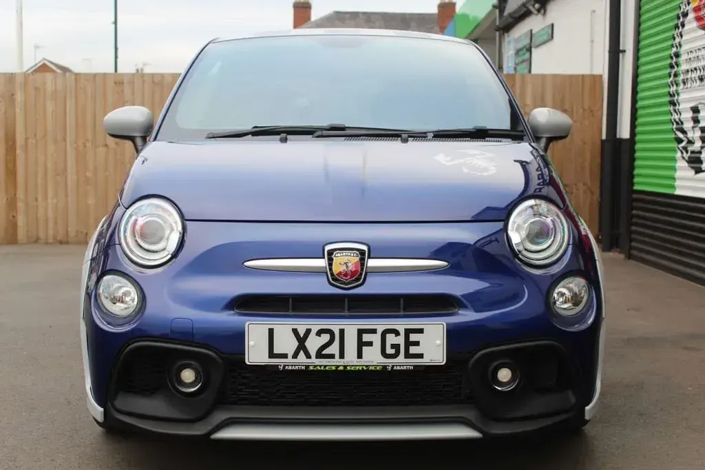 Used Abarth 695 70th Anniversary 180 HP (132 kW) 2021 Blue Hatchback
