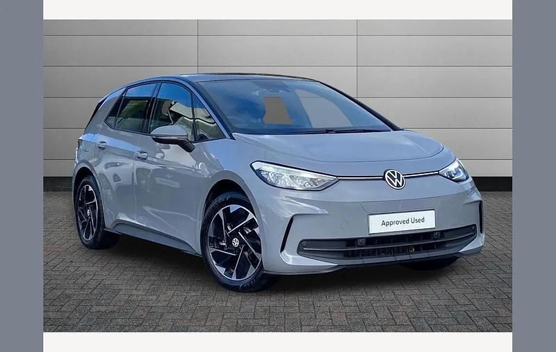 Grey Used 2025 VW ID.3 Pro Hatchback | £27,395 (Expensive) - Image 1/3