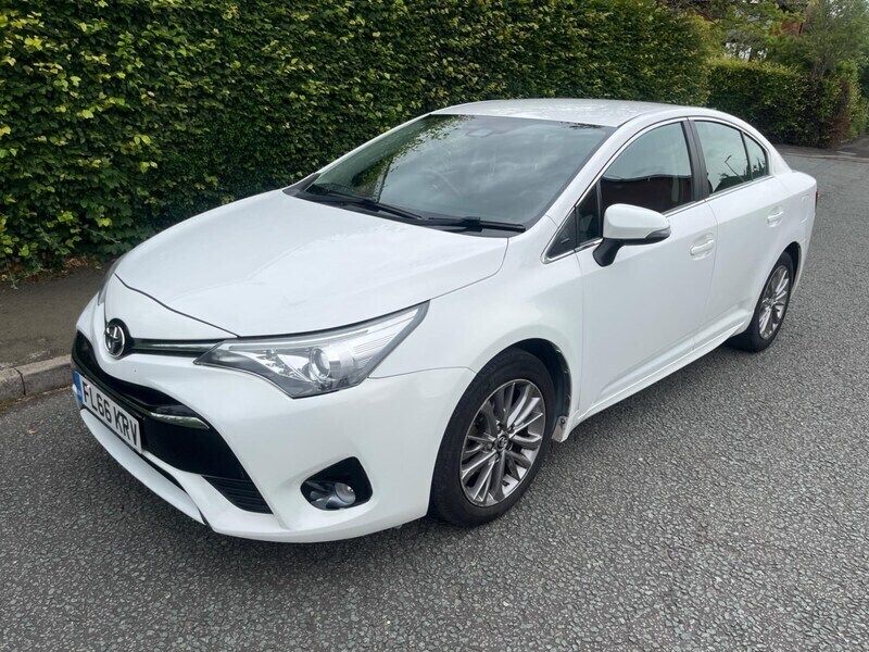 White Used 2016 Toyota Avensis Business Edition Sedan | £6,995 (Fair price) - Image 1/3