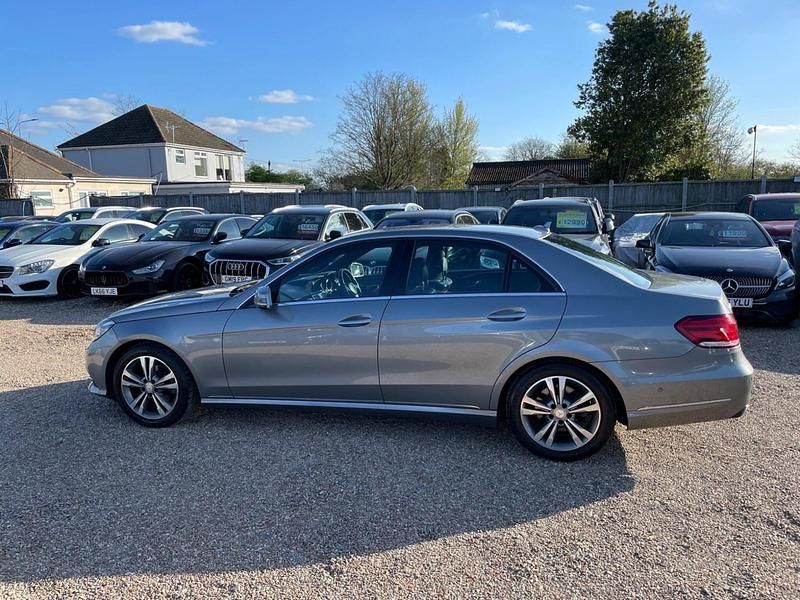 Used Mercedes E220 SE 2014 Silver Sedan