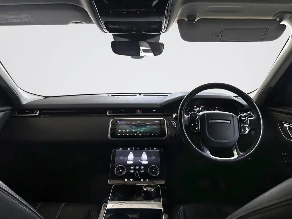 Used Land Rover Range Rover Velar S 180 HP (132 kW) 2018 Black SUV