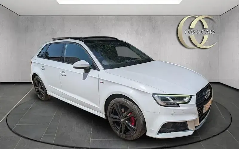 Used Audi A3 Sportback S-Line 116 HP (85 kW) 2019 White Hatchback