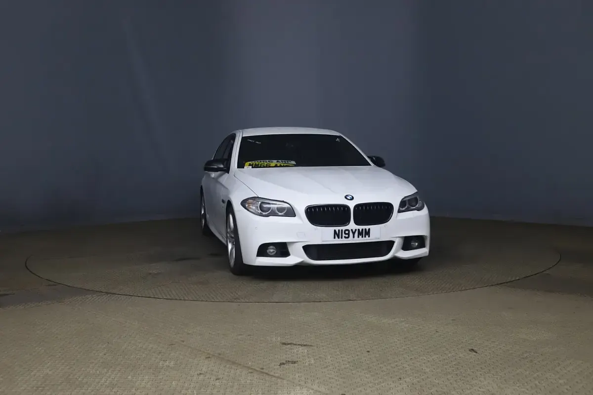 Used BMW 520 M Sport 190 HP (139 kW) 2016 White Sedan