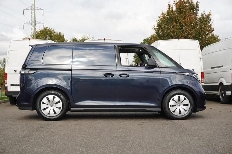 Used VW ID. Buzz 210 kW (286 HP) 2025 Blue MPV