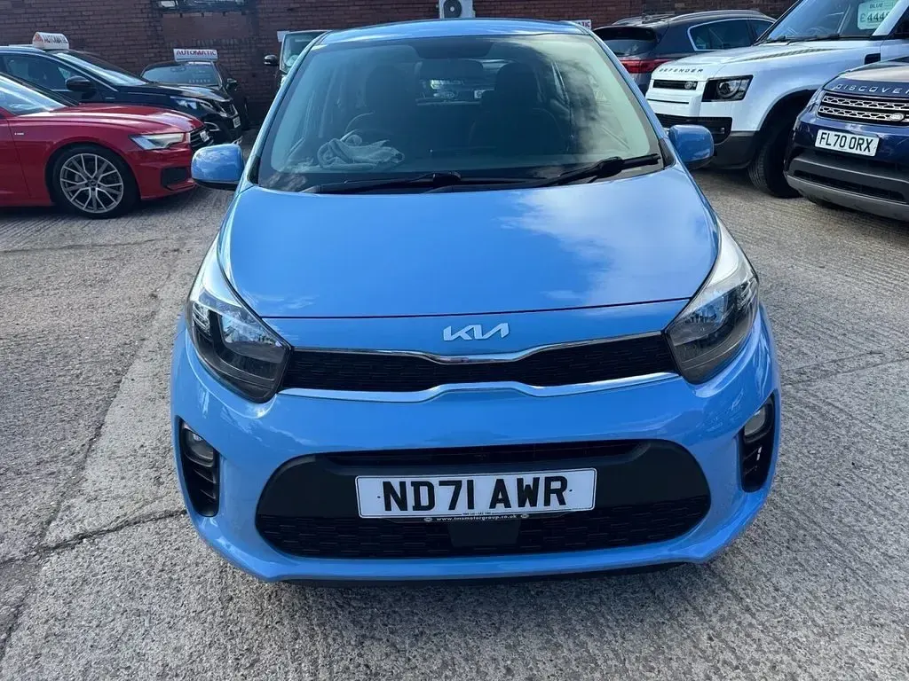 Used Kia Picanto 67 HP (49 kW) 2022 Blue Hatchback