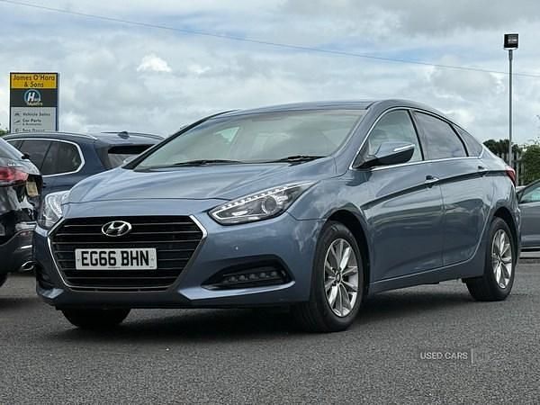Blue Used 2017 Hyundai i40 SE Sedan | £7,990 (Fair price) - Image 1/4