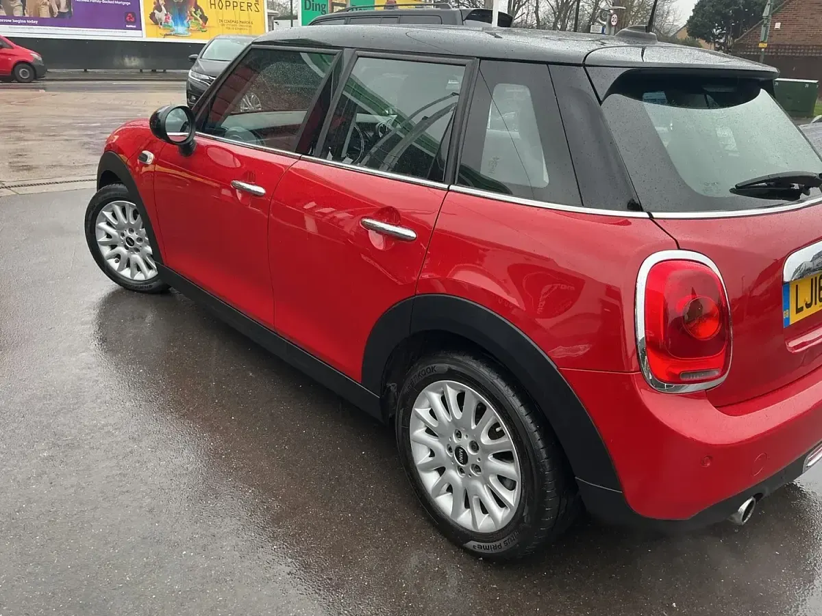 Used Mini Cooper Hatch 2016 Red Hatchback