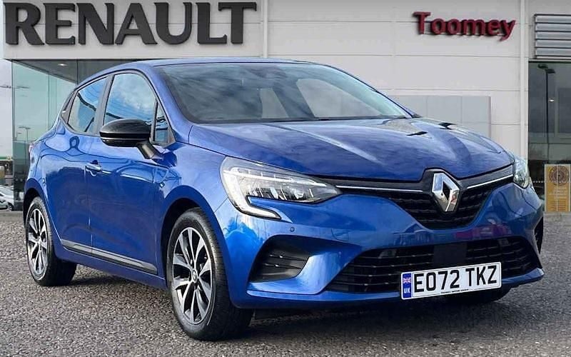 Used 2023 Renault Clio V Evolution Hatchback | £14,995 (Good price) - Image 1/4