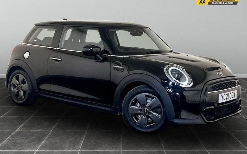 Black Used 2021 Mini Cooper S Classic Hatchback | £13,495 (Super price) - Image 1/2