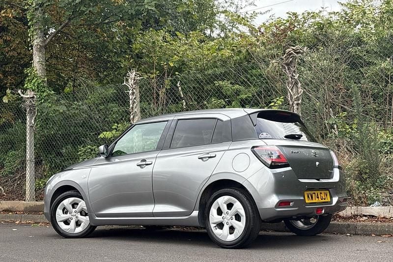 Used Suzuki Swift 82 HP (60 kW) 2024 Silver Hatchback