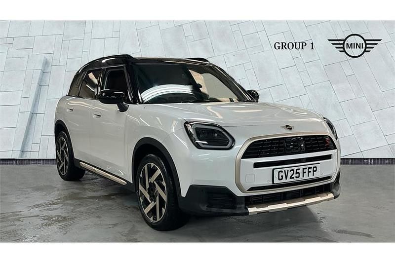 White Used 2025 Mini Countryman Sport SUV | £34,950 (Super price) - Image 1/4