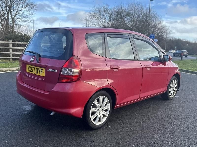 Used Honda Jazz SE 82 HP (60 kW) 2007 Red Hatchback