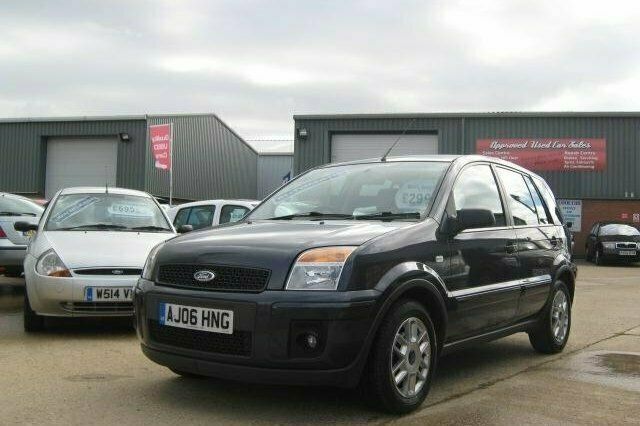 Used 2006 Ford Fusion Estate | £2,990 (Fair price) - Image 1/4