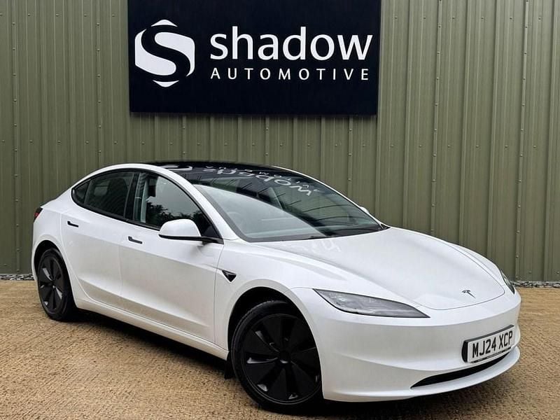 White Used 2024 Tesla Model 3 RWD Sedan | £28,995 (Expensive) - Image 1/4