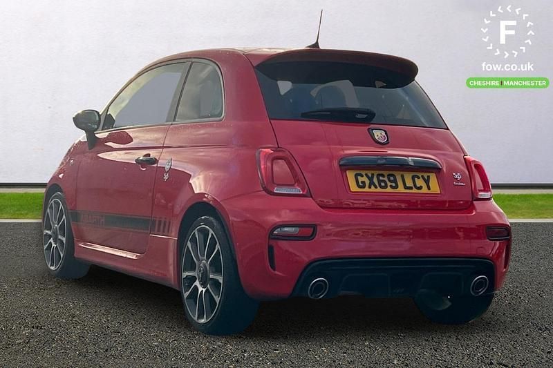 Used Abarth 595 70th Anniversary 180 HP (132 kW) 2019 Red Hatchback