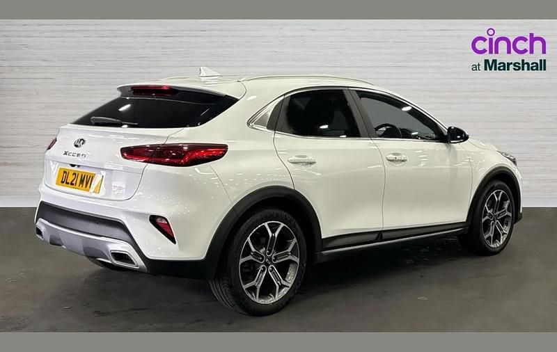 Used Kia XCeed 158 HP (116 kW) 2021 White SUV