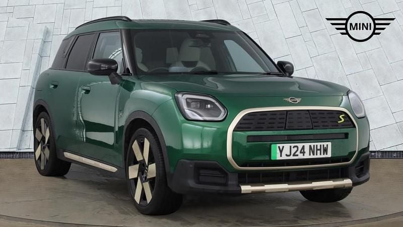 Used Mini Countryman 227 kW (309 HP) 2024 Green SUV