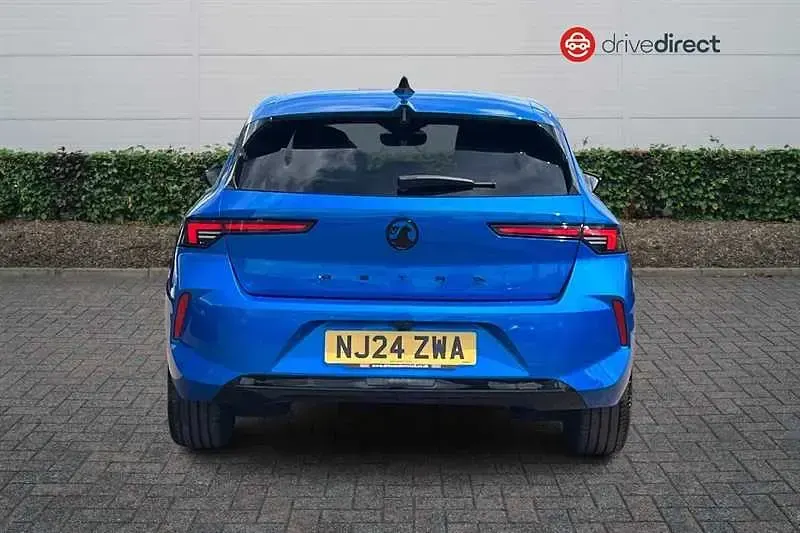 Used Vauxhall Astra S 130 HP (95 kW) 2024 Blue Hatchback
