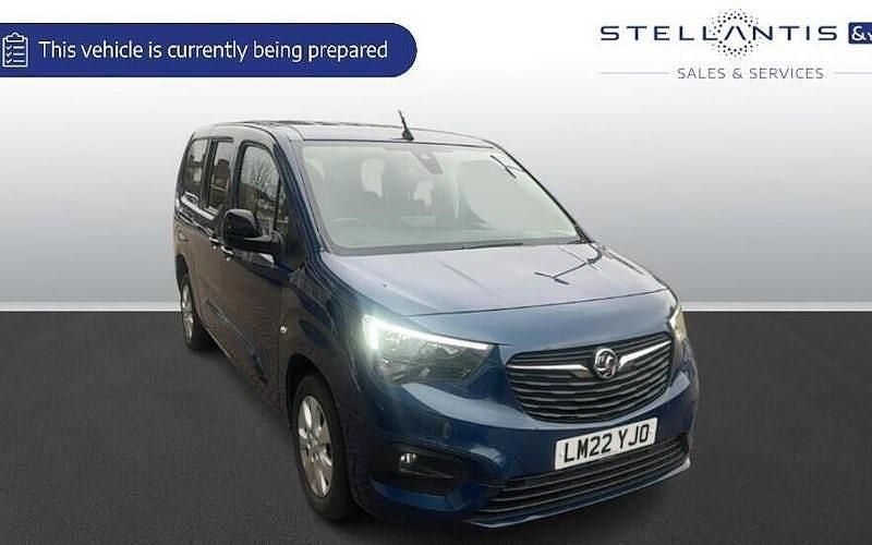 Used Vauxhall Combo 131 HP (96 kW) 2022 MPV