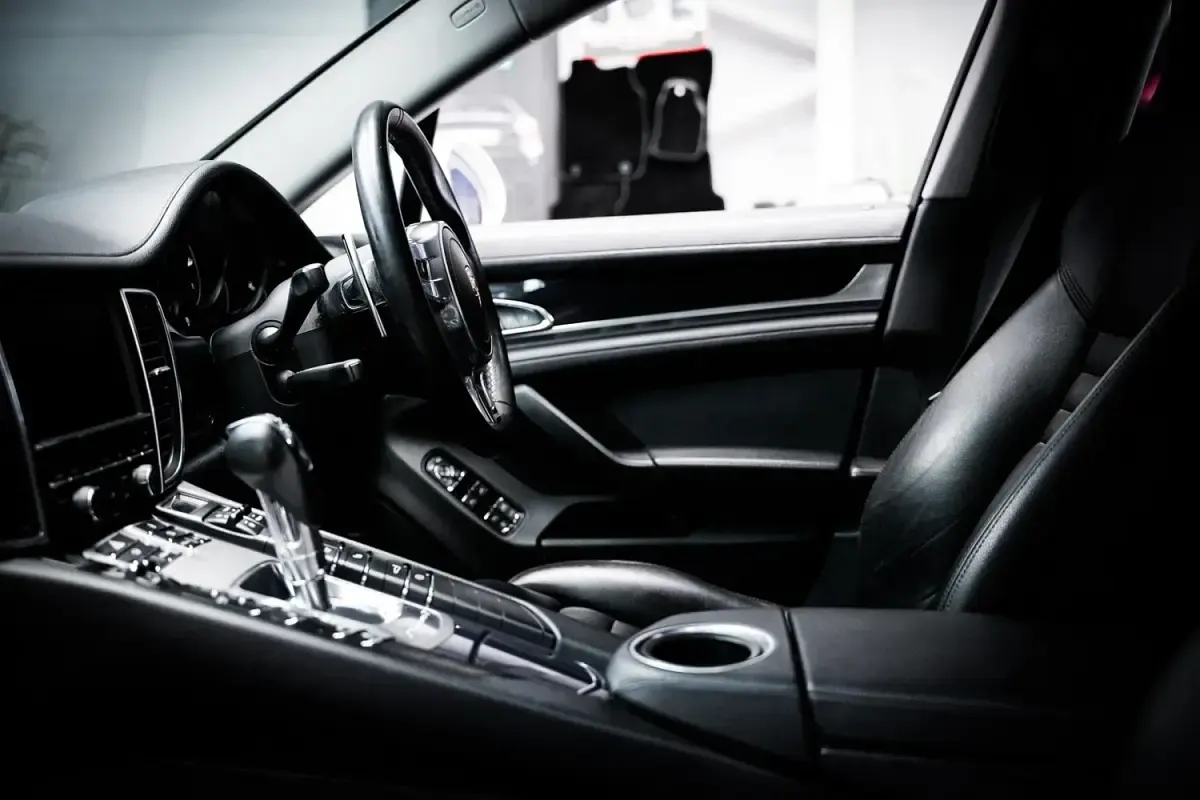 Usado Porsche Panamera 250 HP (183 kW) 2012 Branco Citadino