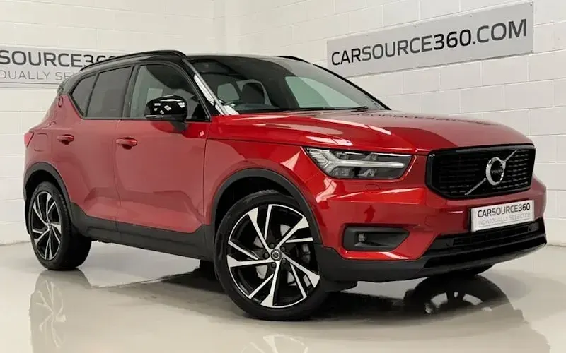 Used Volvo XC40 R-Design Pro 247 HP (181 kW) 2019 SUV