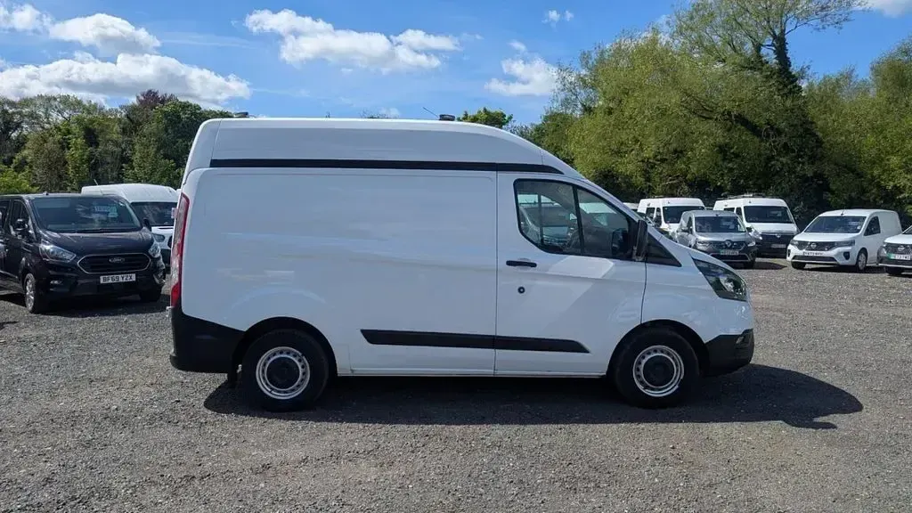 Used Ford Transit Custom 2020 White Van