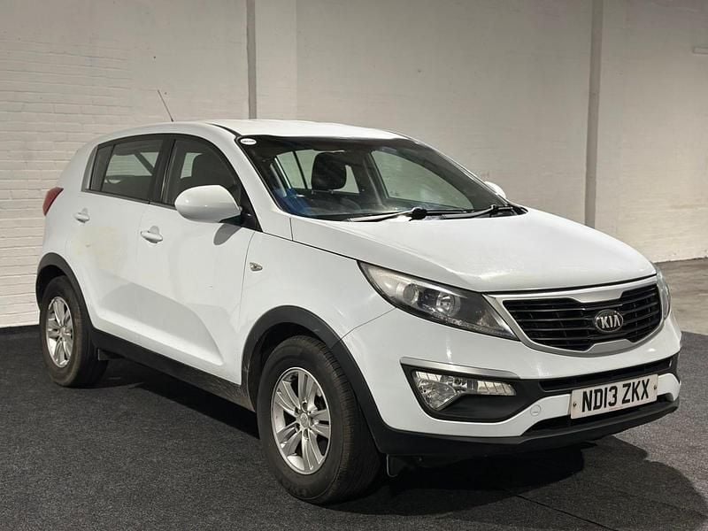 White Used 2013 Kia Sportage SUV | £2,750 (Good price) - Image 1/4