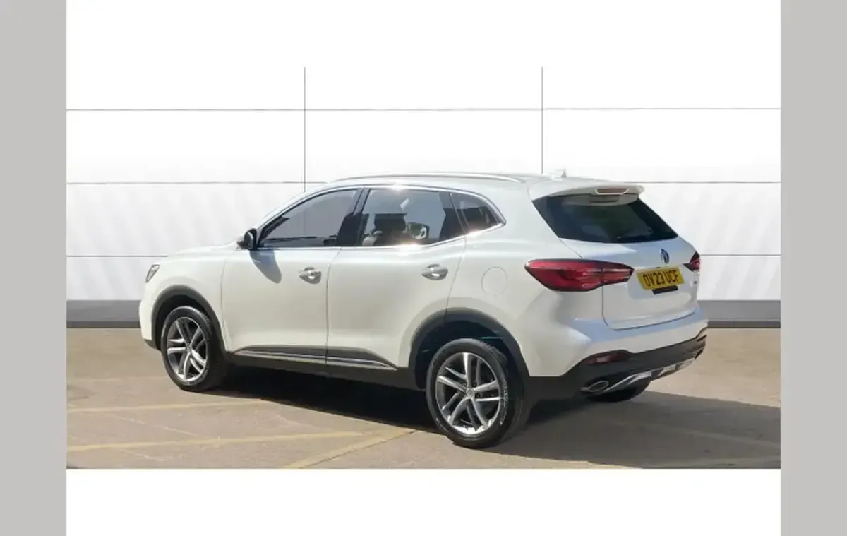 Used MG HS Excite 162 HP (119 kW) 2023 White SUV