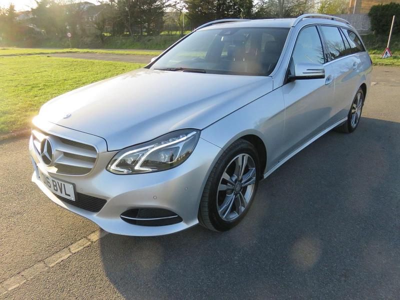 Used Mercedes E220 SE 2016 Silver Estate