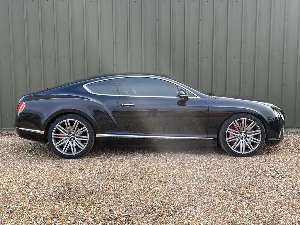 Begagnad Bentley Continental 2013 Svart Sportkupé