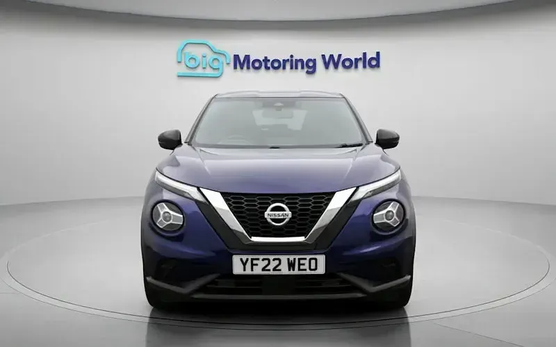 Used Nissan Juke N-Connecta 114 HP (83 kW) 2022 Blue SUV